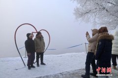 （新春见闻）吉林：玉树琼枝 雾凇如画